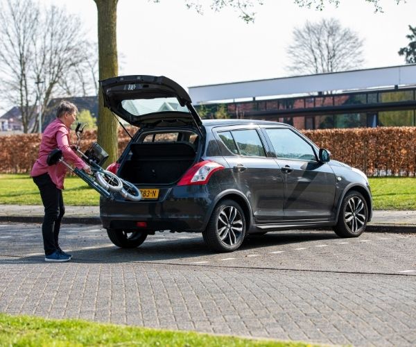 Leiga á City Walker - Göngu og Stuðningshjóli