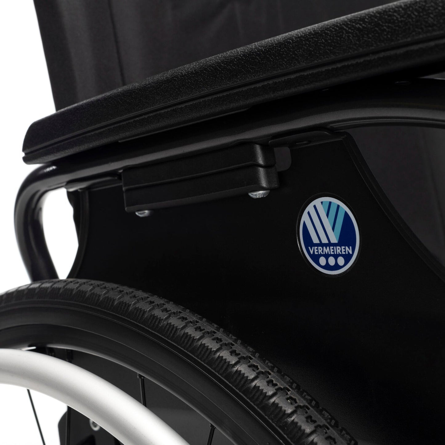 Vermeiren D200 Krossramma Hjólastóll