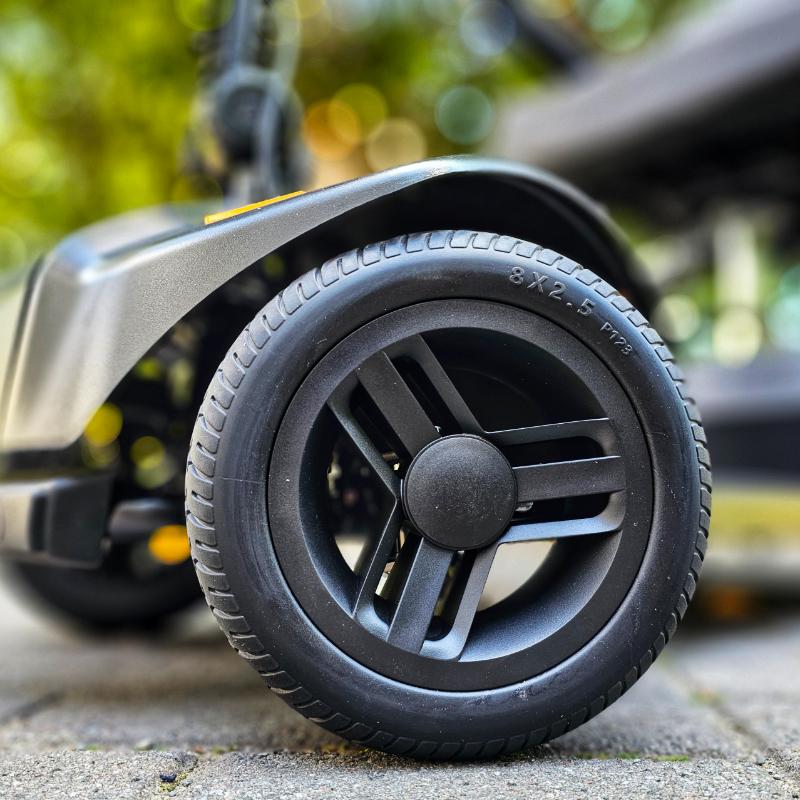 Leiga á lítilli rafskutlu